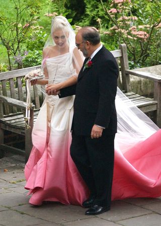 celebrity wedding - gwen stefani