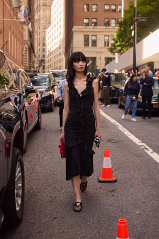 Women wear ballet flats In New York