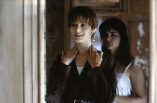 bridget fonda in Single white female