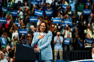 kamala harris in a powder blue suit