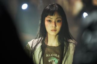 Jeon So-nee as Jeong Su-in in Parasyte: The Grey