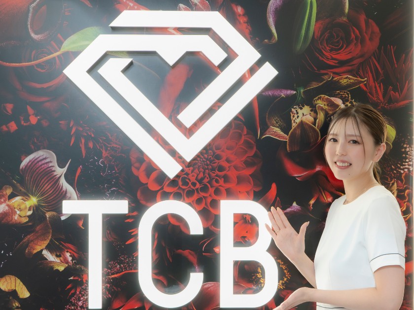 医療法人社団メディカルフロンティア | TCB100院以上の大手美容外科*平均年齢27歳*未経験入職9割以上