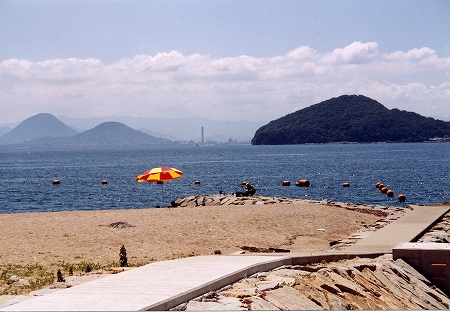 本島泊海水浴場