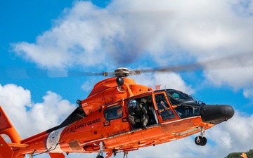 Coast Guard Air Station Barbers Point conducts training