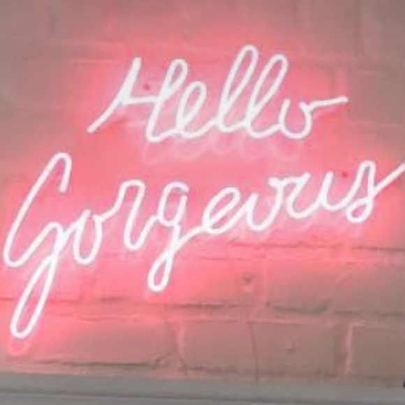 hellogorgfinds