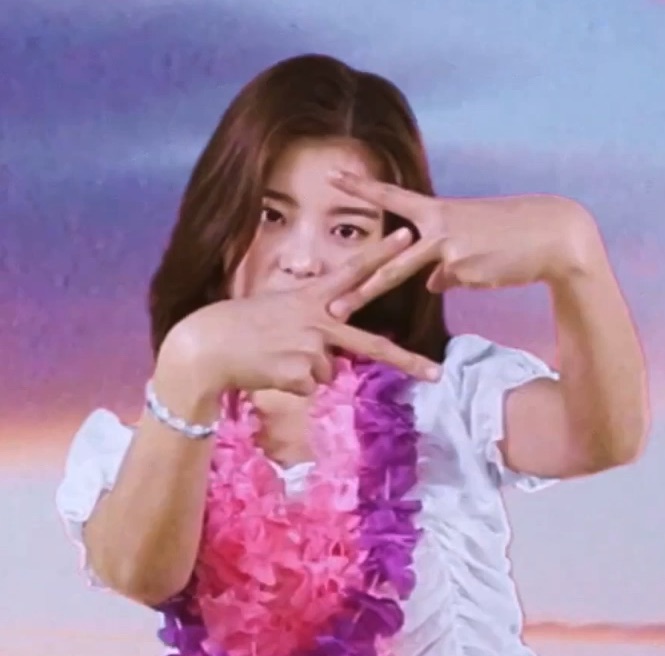 low quality, yuna and lia