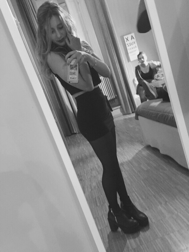 age, ariana grande and black