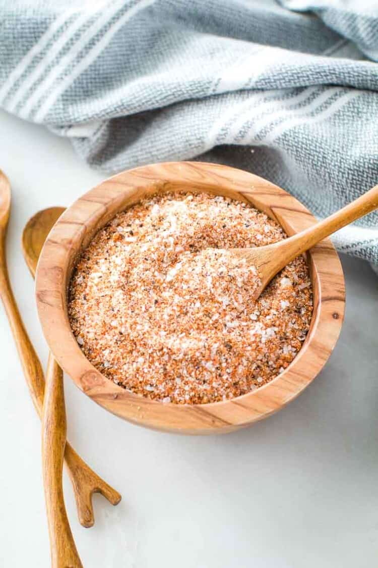 Bowl of prepared beef rub