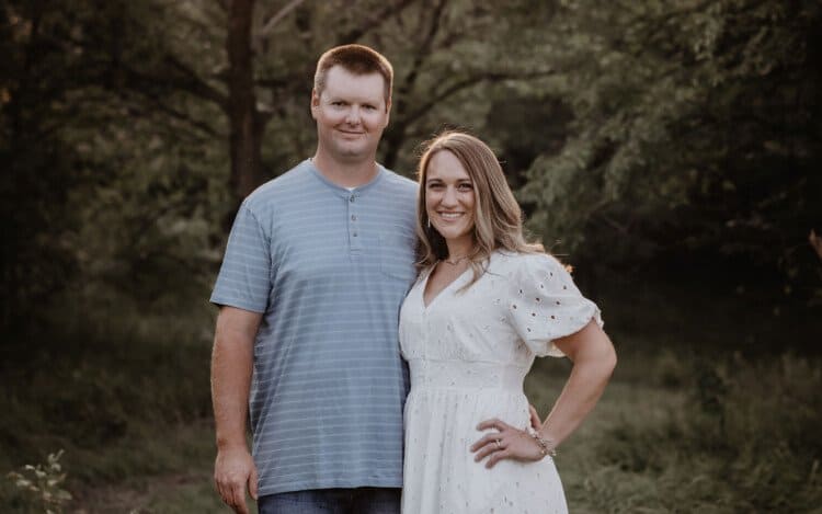 Portrait of of Jason and Julie Evinik