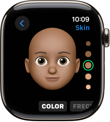 היישום Memoji ב‑Apple Watch במסך העריכה ״אף״. תמונת תקריב על הפנים, עם האף במרכז. המילה ״צבע״ מופיעה בתחתית.