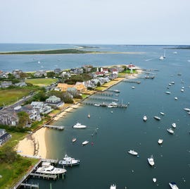 your official travel guide to nantucket