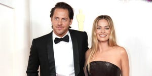 hollywood, california march 10 l r tom ackerley and margot robbie attend the 96th annual academy awards on march 10, 2024 in hollywood, california photo by jeff kravitzfilmmagic