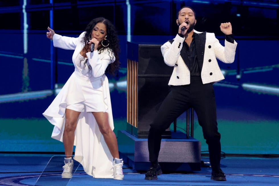 dnc chicago, il august 21, 2024 sheila e, left, and john legend perform during the democratic national convention wednesday, aug 21, 2024, in chicago, il myung j chunlos angeles times via getty images