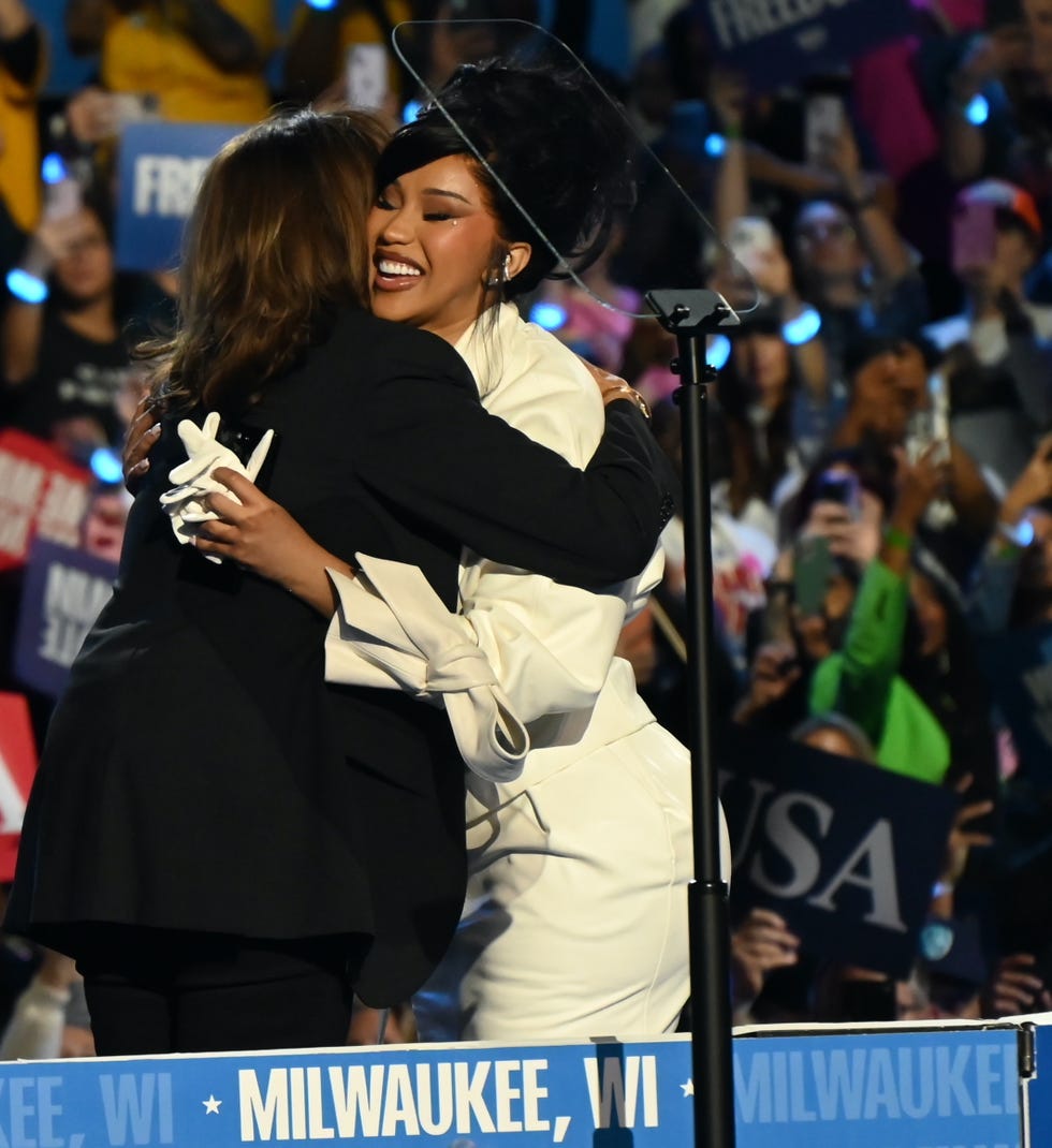 west allis, wisconsin, united states november 1 vice president of the united states kamala harris delivered remarks at a campaign rally four days before election day at wisconsin state fair park exposition center in west allis, wisconsin, united states on november 1, 2024 photo by kyle mazzaanadolu via getty images