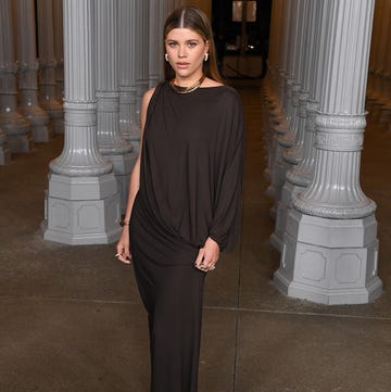 los angeles, california november 02 sofia richie grainge arrives at the 2024 lacma artfilm gala at los angeles county museum of art on november 02, 2024 in los angeles, california photo by steve granitzfilmmagic