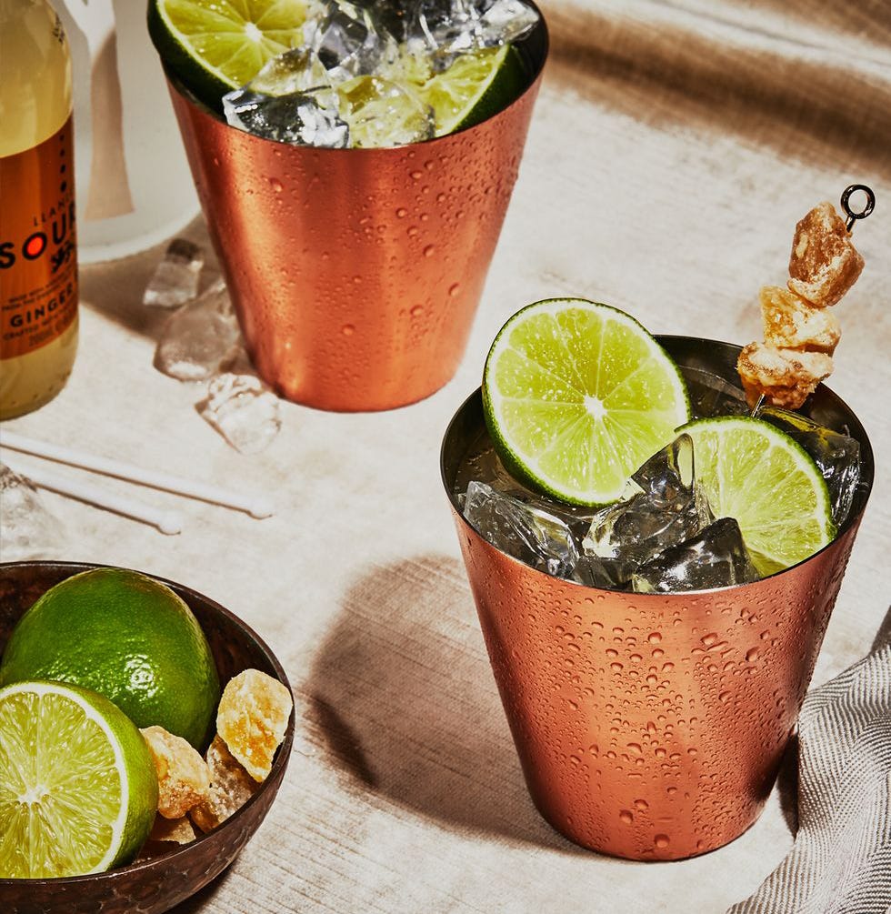 moscow mule vodka cocktail