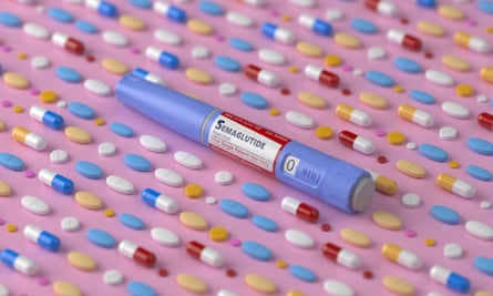 Semaglutide injection pen among rows of colourful pills of various shapes and sizes