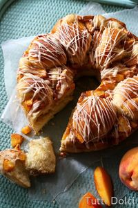 Peach Pull-Apart Bread | Tutti Dolci