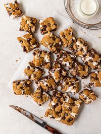 s'mores tahini cookie bars