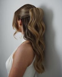 30 Beautiful Half Up Half Down Wedding Hairstyles