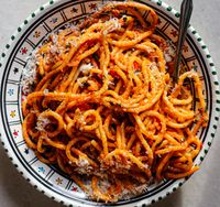 How to Make Spaghetti Arrabbiata