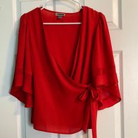 New Without Tags. Never Worn. Chelsea 28 From Nordstrom. Size Small. Red/Orange Color. Chiffon Material. 3/4 Sleeves. (Sad To See This One Go But It’s Been Sitting In My Closet For A Year Unworn. Hope It Finds A Great New Home :) ! Would Be Great For Work Or A Date Night!)