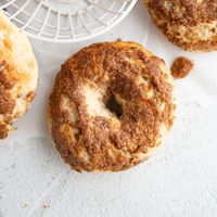 Cinnamon Sugar Bagel - Cooking With Karli