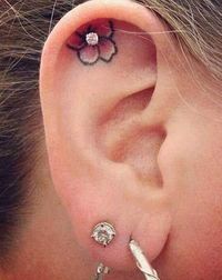 35 Tiny Ear Tattoo Ideas That Make You Say ‘I Need This’