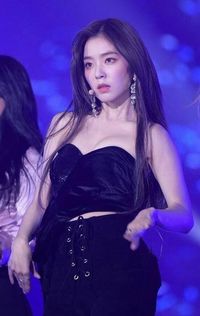 Irene Red velvet