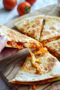 Easy Pizza Quesadilla Is the Ultimate Cheesy Mashup