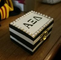 Alpha Xi Delta quill box