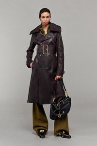 Burberry Resort 2025 Collection | Vogue