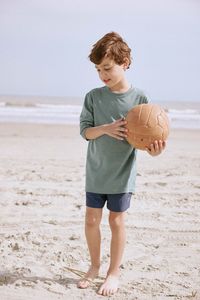 Dress your adventurer in style with Southern Tide's Youth Collection. Our comfortable and stylish pieces are perfect for playing on the beach or exploring the outdoors.

#SouthernTide #KidsFashion #BeachStyle #OutdoorStyle #KidsClothing #BoyStyle #KidsOutfits #ChildrensFashion