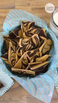 How to Make Chocolate Peanut Butter Candy #candy #chocolate #peanutbutter #desserts