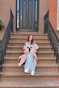 20+ Ways to Style Pink Winter Coats (From a Cozy Girlie to a Parisian Dreamer) - The Mood Guide