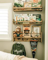 The cutest baby boy nursery I ever did see! 💚⛰️🍄‍🟫🏕️🐻 and it feels so special to see a custom Nellie’s Knit displayed as part of the decor🥺🥹😍 Thank you for sharing @courtniejunio and congratulations on your baby boy!😘