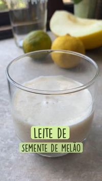 5min · 1 serving     1 parte de semente de melão   2 partes de água filtrada  É só bater no liquidificador e coar antes de usar!   Admito que pra beber puro pode ser meio diferente d+ do que estamos acostumados, mas pra substituir o leite nas receitas, é uma ótima alternativa!!!  Gostou/faria?