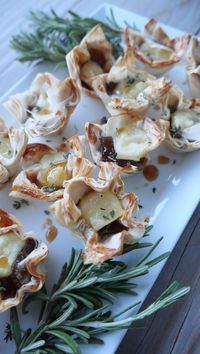 Spicy Honey Baked Fig & Brie Bites  — Bella Oldham