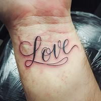 If you’re someone who finds inspiration in words, small dainty script tattoos are a great way to carry meaningful quotes or phrases with you. The delicate curves of script work beautifully with small tattoo designs, especially on areas like the wrist, collarbone, or side of the finger.