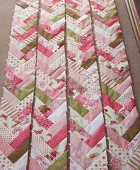 Several weeks ago a few sewing friends and I had a sewing day together, each of us starting or working on a french braid quilt using the 'Pe...