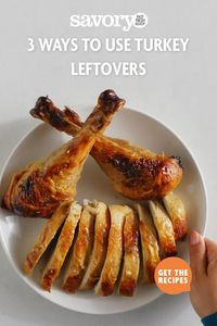 🍂 Turn your turkey leftovers into something amazing! 🦃✨ Discover three delicious ways to revamp those holiday scraps. These quick ideas will help you savor every bite of your Thanksgiving feast! Check them out and make the most of your leftovers! 🍽️🥪