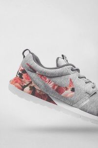 Shoes: nike grey nike air nike air max nike rosh run roses flowers beyonce beyonce knowles beyonce,