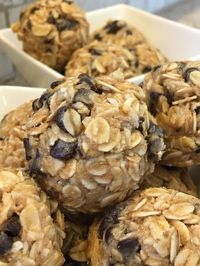 No Bake Peanut Butter Energy Balls