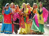 There are many types of Dress and perfect dress collection on #Baisakhi .. Checkout more #Baisakhi #Dress... www.baisakhifestival.com/baisakhi-dress.html