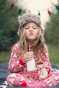 Cookies and Milk - Seattle Children Photography - Family Christmas Picture Ideas - Holidays