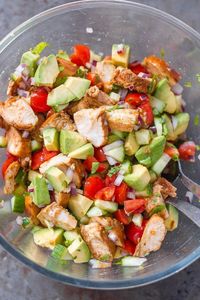 Healthy Avocado Chicken Salad - This salad is so light, flavorful, and easy to make! Perfect for your next barbecue or potluck!