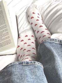 🎸 | #socks | not my pic | edited by me | whisper bg | free 2 use   tags: socks, red aesthetic, bed, reading, red