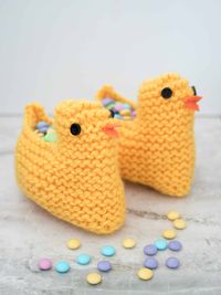 Knit Easter Chick Basket