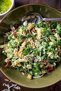 Mediterranean Pasta & Kale Salad- Must Love Garlic