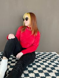 Red hair, yellow money pieces, Choppy bangs, medium length haircuts, 